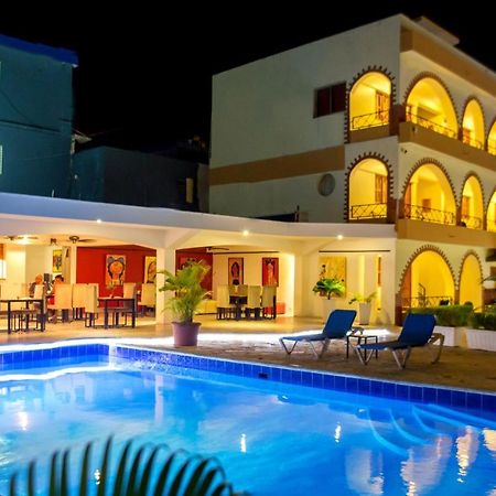 Hotel Las Palmeras Сосуа Екстер'єр фото