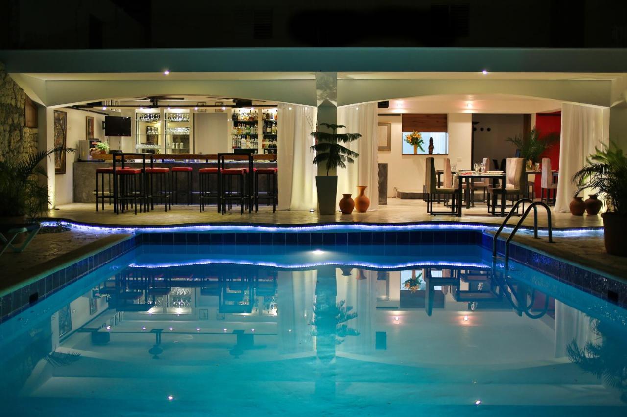 Hotel Las Palmeras Сосуа Екстер'єр фото