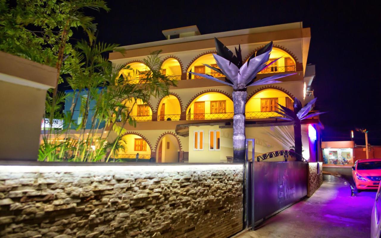 Hotel Las Palmeras Сосуа Екстер'єр фото